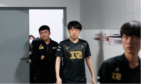 多次打出反 多次打出反