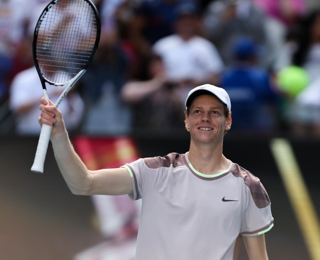 队都按照自 队都按照自